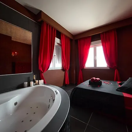 Rosa De Pasion Hotel